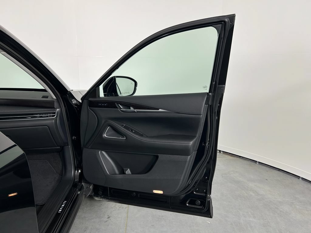 Used 2023 INFINITI QX60 Sensory w/ Vision Package AWD/4WD image 23