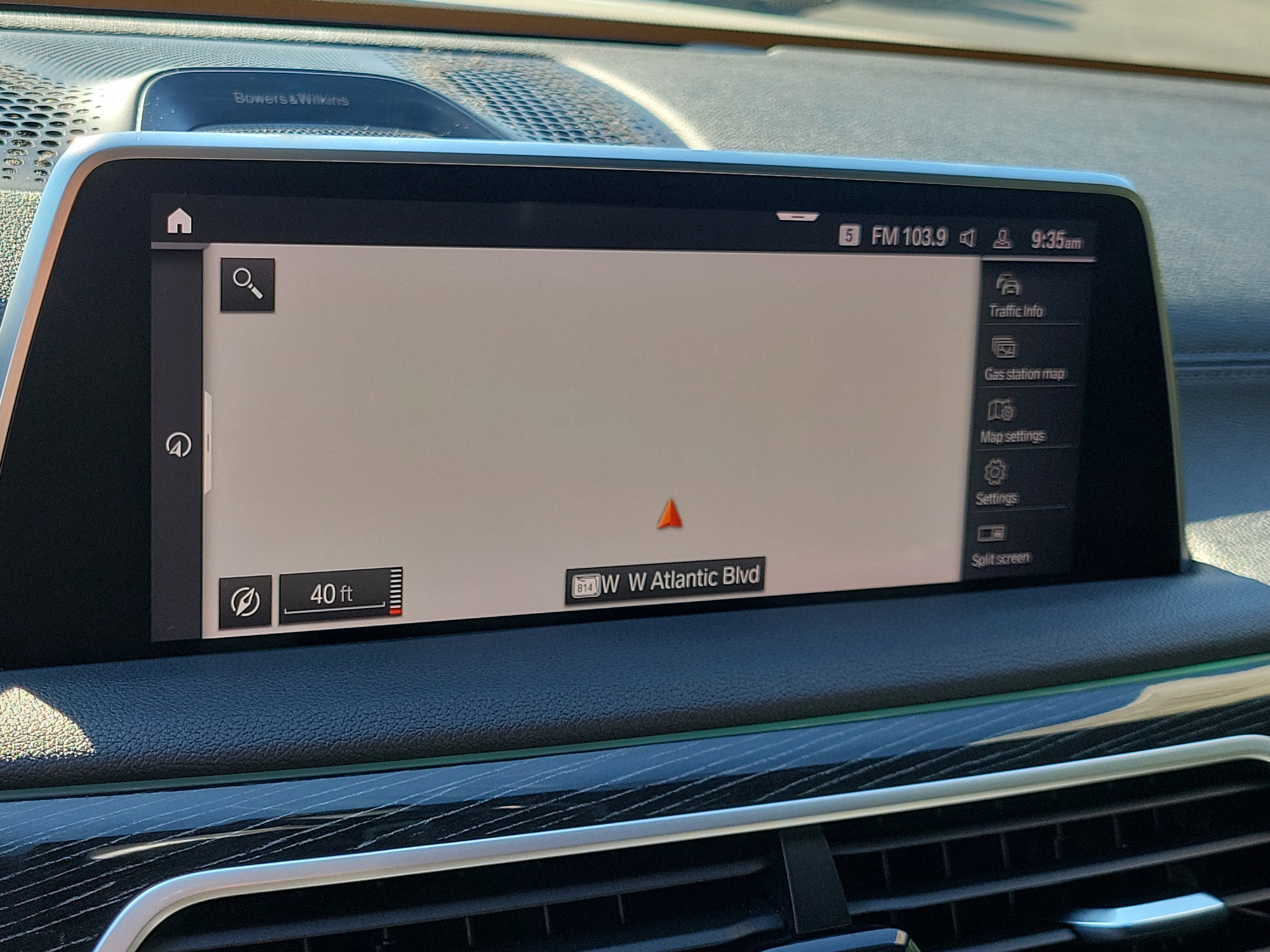 Used 2021 BMW 750i xDrive w/ M Sport Package image 35