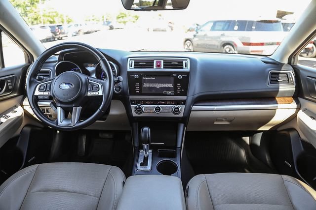 Used 2017 Subaru Outback 3.6R Limited AWD/4WD image 13