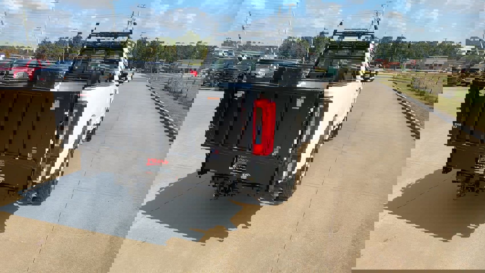 Used 2024 Ford F250 XL image 8