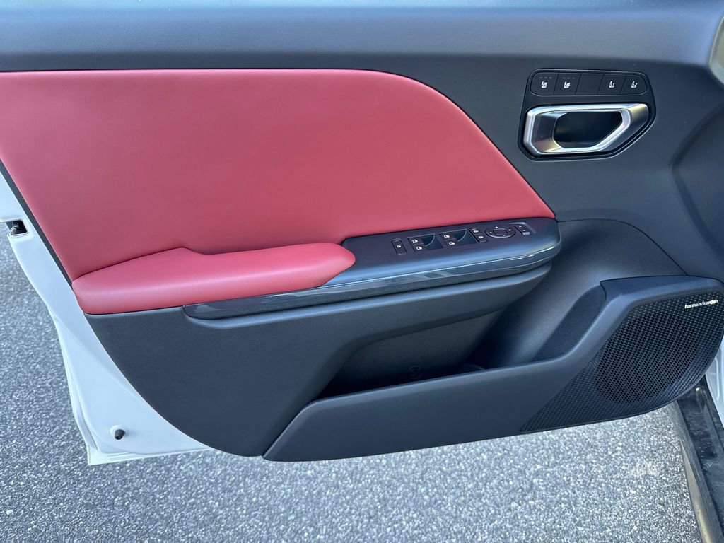 New 2025 Kia K4 GT-Line Turbo w/ GT-Line Premium Package FWD image 11