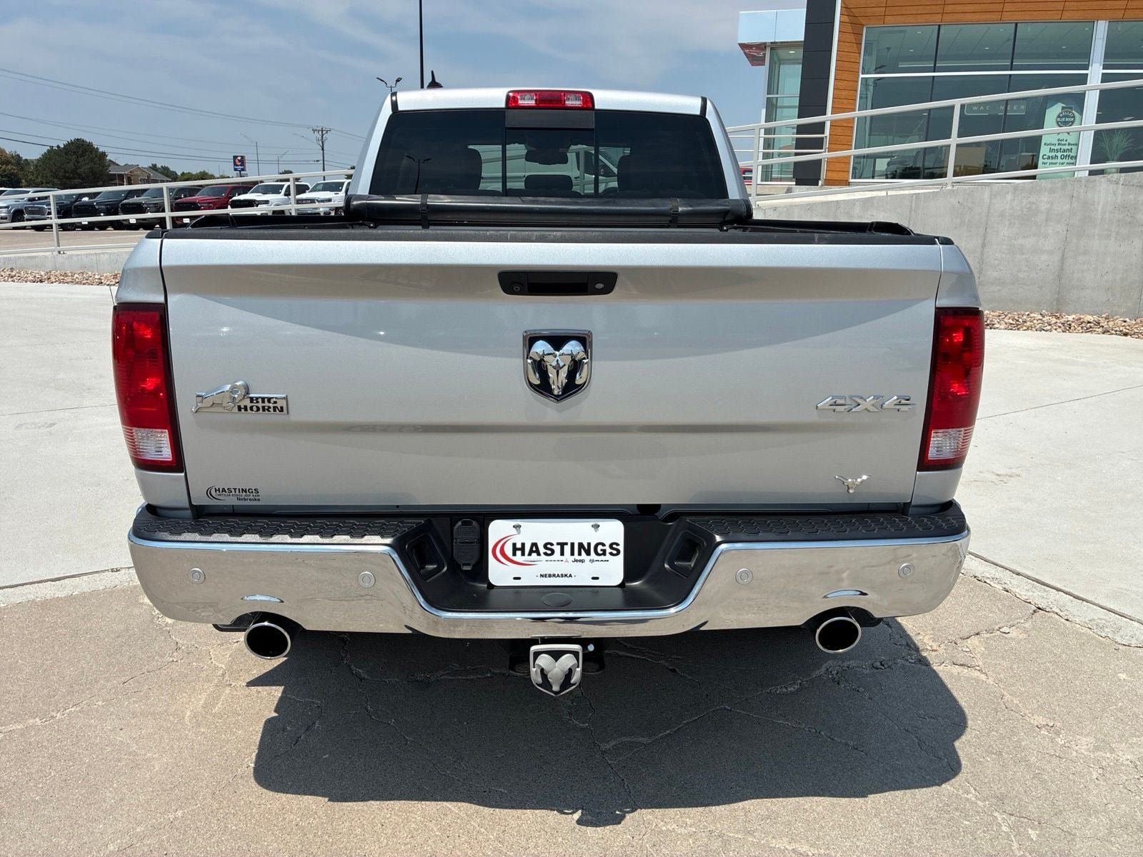 Used 2017 RAM 1500 Big Horn AWD/4WD image 4
