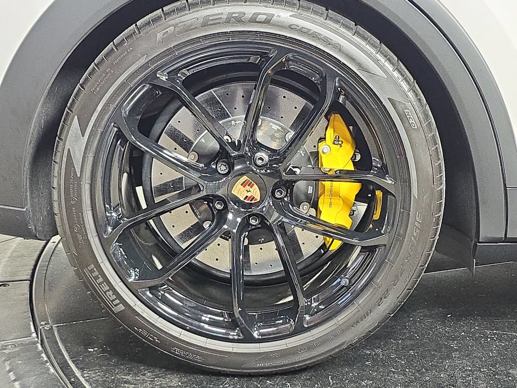 Certified 2026 Porsche Cayenne Turbo GT AWD/4WD image 29