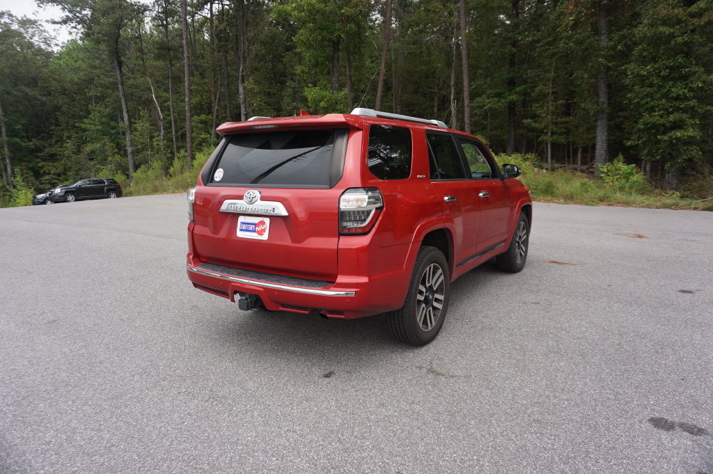 Used 2022 Toyota 4Runner Limited AWD/4WD image 24