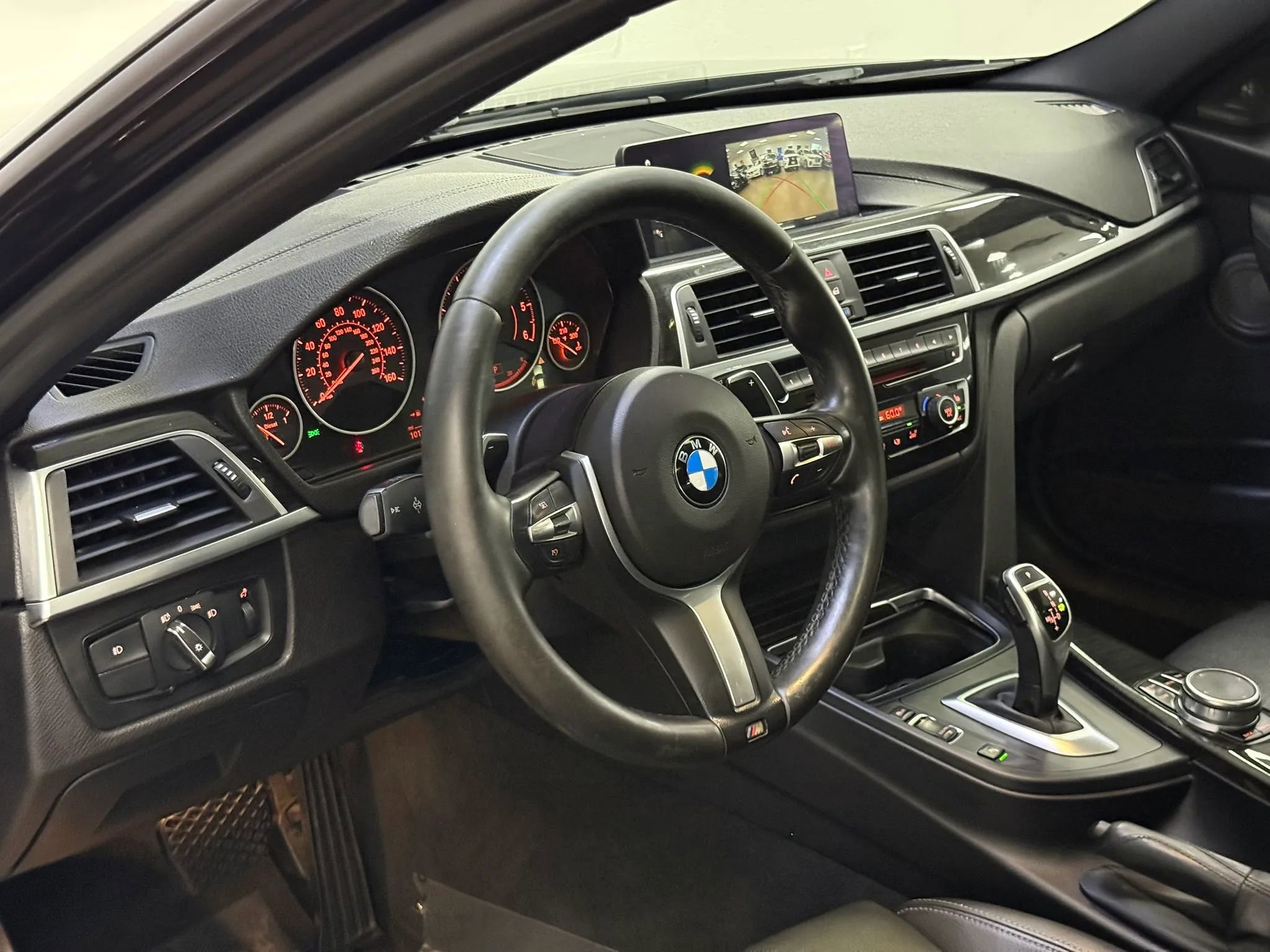 Used 2018 BMW 328d Sedan image 25