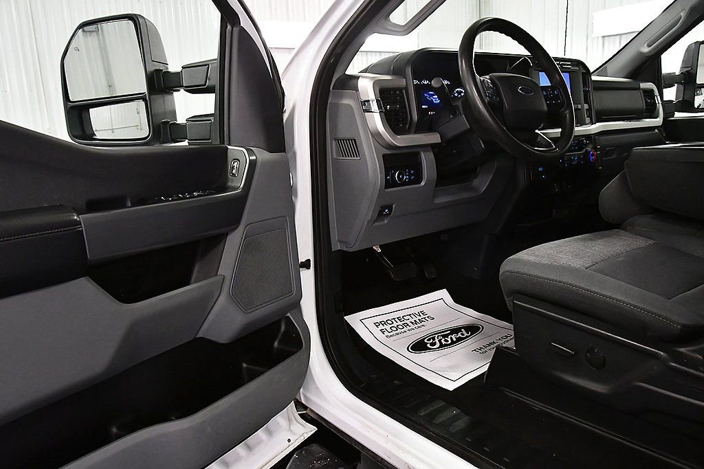 Used 2024 Ford F250 XLT AWD/4WD image 20