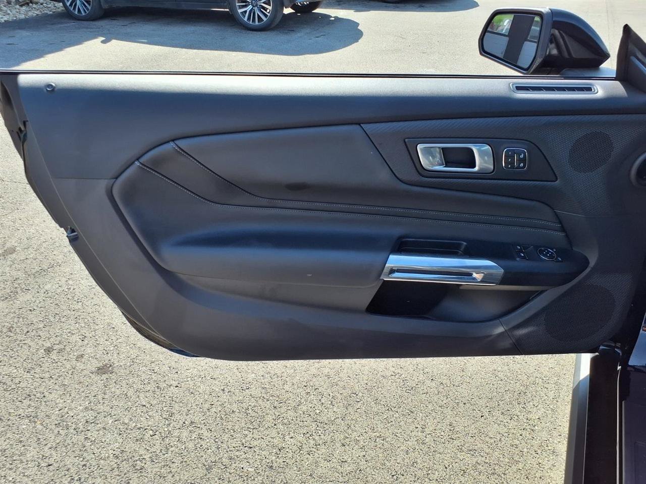 Used 2026 Ford Mustang Premium RWD image 10