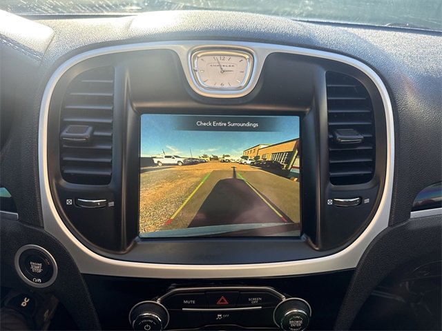 Used 2023 Chrysler 300 Touring w/ Sport Appearance Package image 17