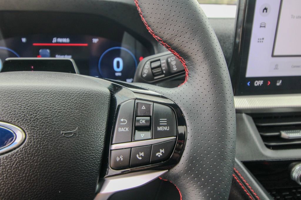 Used 2025 Ford Explorer ST-Line w/ Premium Package image 22