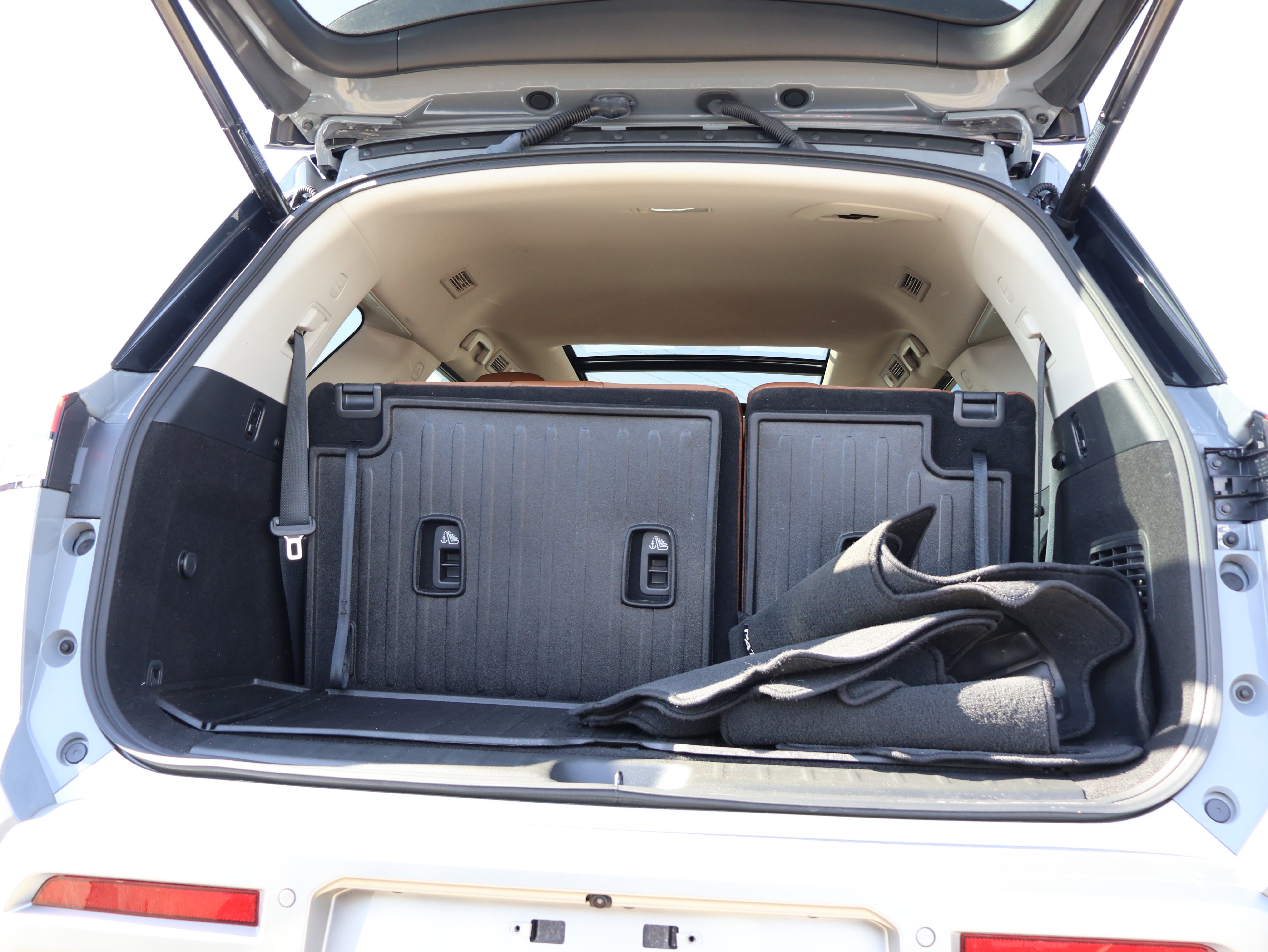 Used 2023 Nissan Pathfinder Platinum w/ Lighting Package (N93) image 20