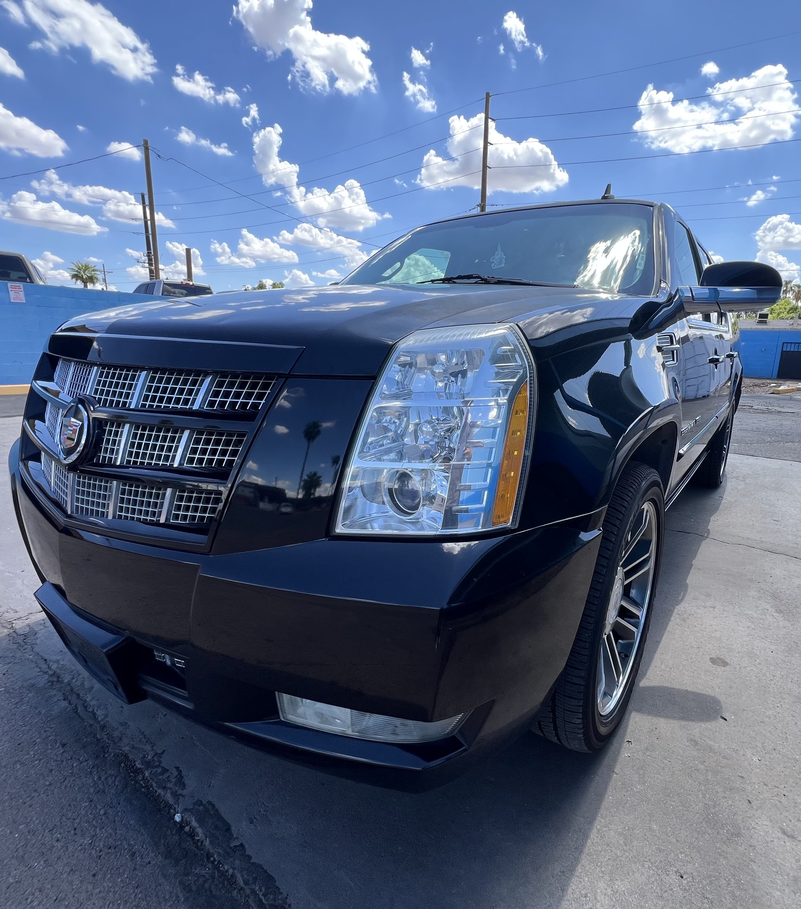 Used 2013 Cadillac Escalade ESV Premium AWD/4WD image 8