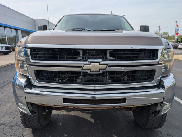 Used 2008 Chevrolet Silverado 2500 LT w/ EZ-Lift Tailgate Package AWD/4WD image 8