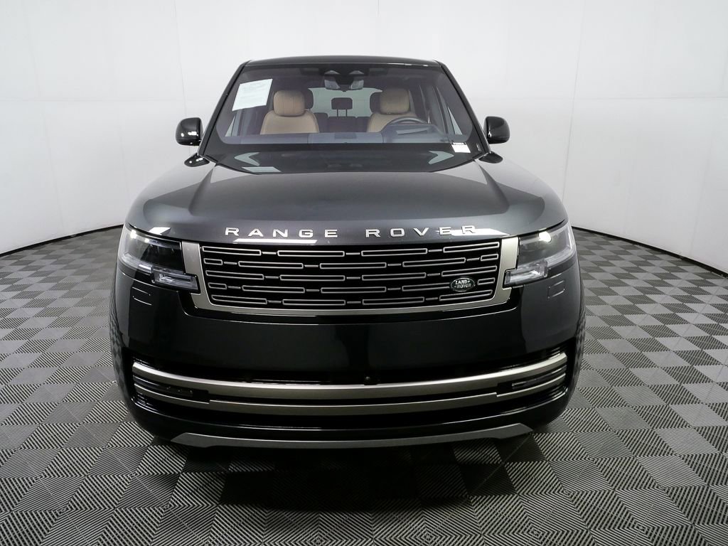 Used 2023 Land Rover Range Rover SE image 36