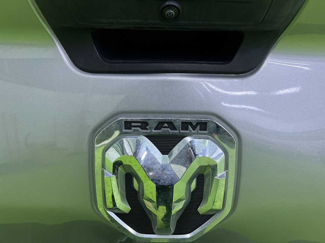 Used 2022 RAM 3500 Tradesman RWD image 12
