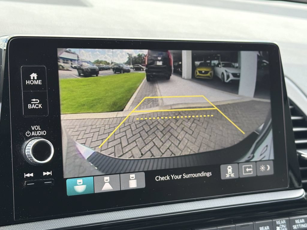 Used 2025 Honda Odyssey Touring image 29