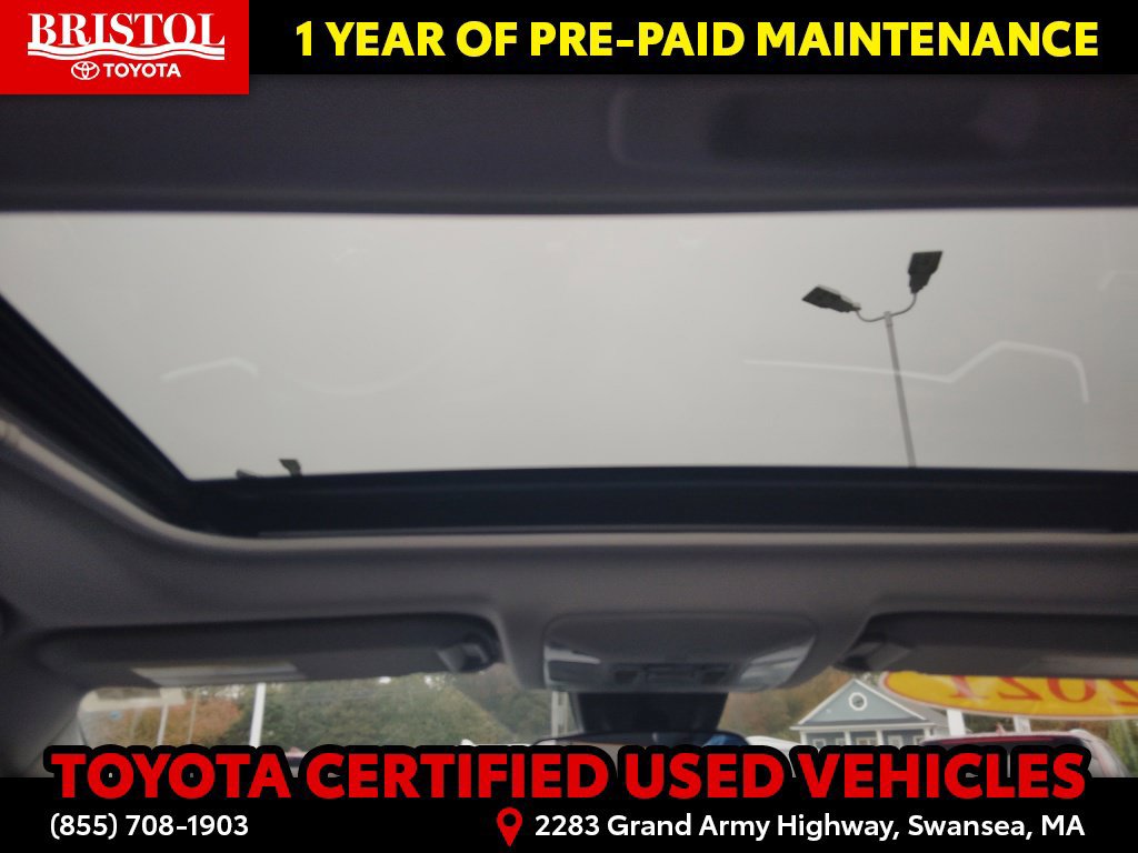 Certified 2021 Toyota RAV4 XLE w/ Convenience Package AWD/4WD image 19