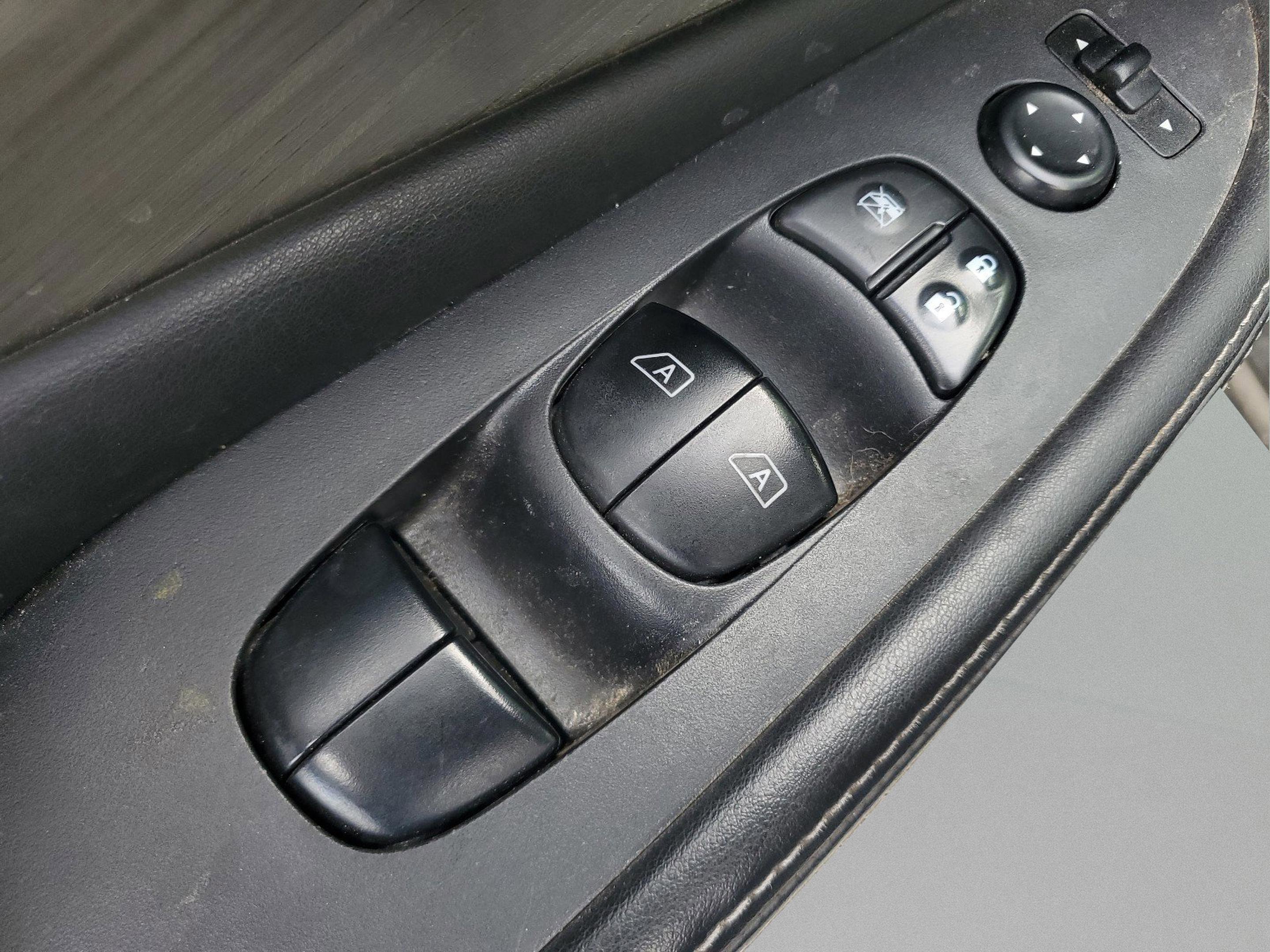 Used 2018 Nissan Murano S image 17