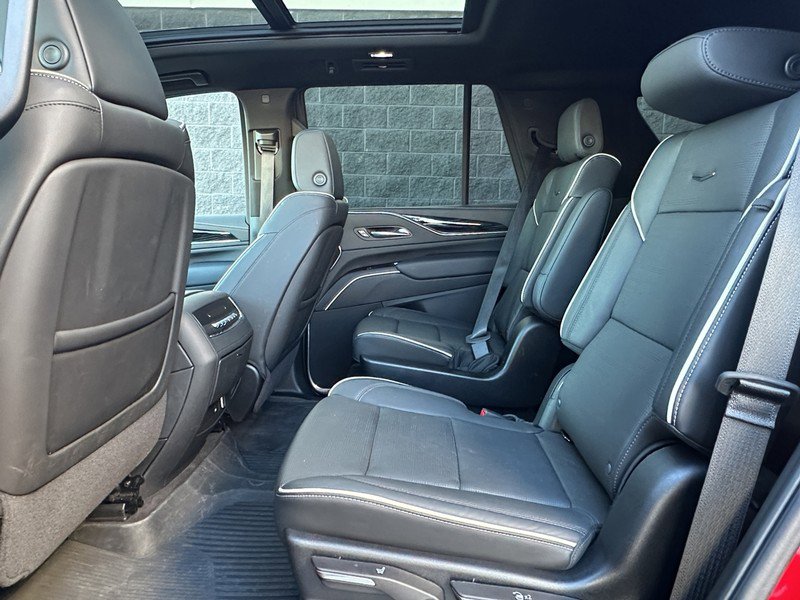 Certified 2024 Cadillac Escalade Sport w/ LPO, ONYX Package image 6