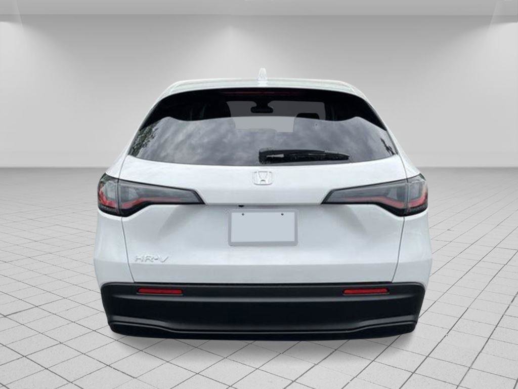 New 2026 Honda HR-V LX image 4