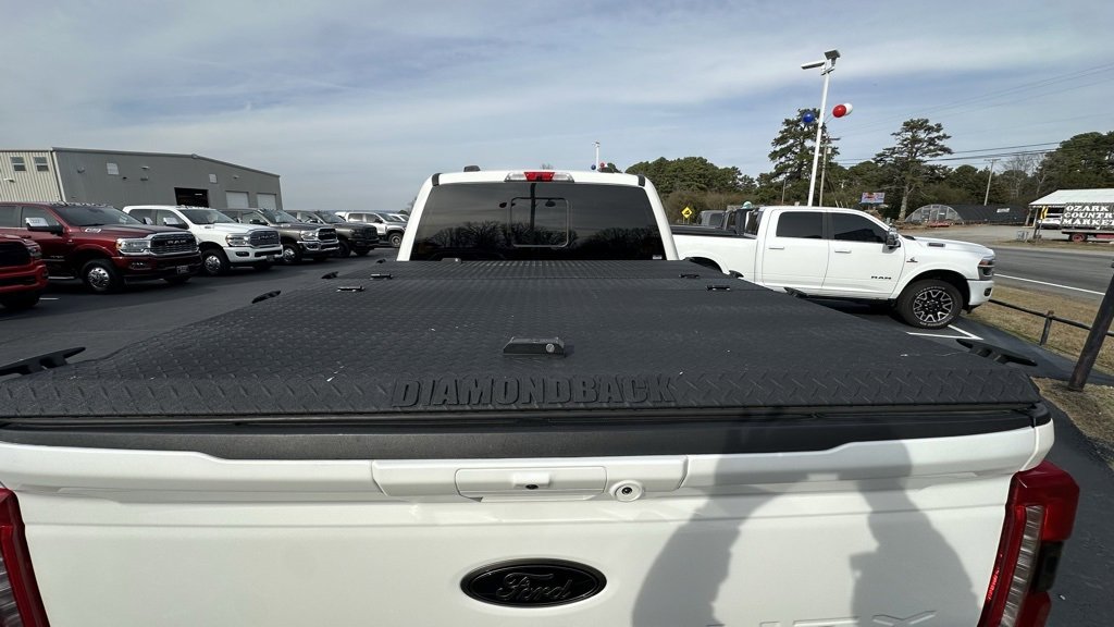Used 2023 Ford F250 Lariat w/ Lariat Ultimate Package image 6
