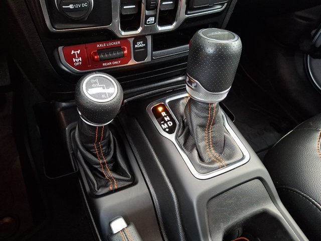 Used 2022 Jeep Gladiator Mojave w/ Cold Weather Group AWD/4WD image 18