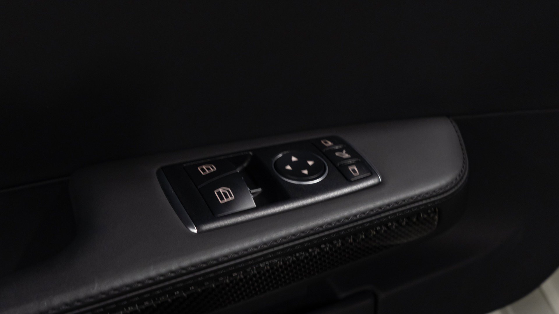 Used 2020 Mercedes-Benz AMG GT R image 42