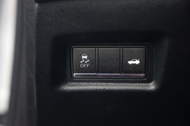 Used 2018 INFINITI Q60 Red Sport 400 w/ Pro Active Package RWD image 45