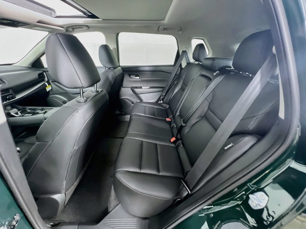 New 2026 Nissan Rogue Dark Armor AWD/4WD image 23