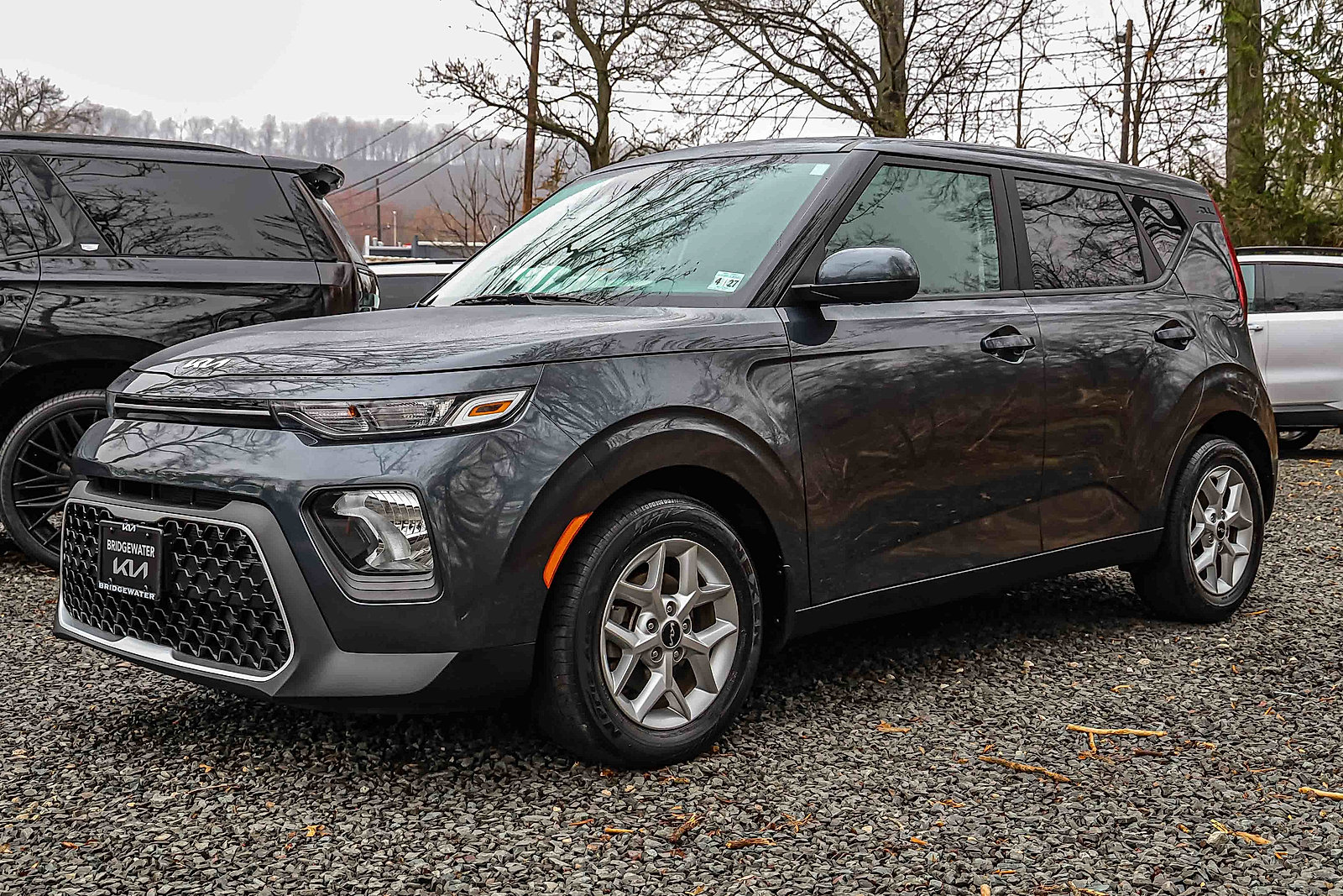 Certified 2022 Kia Soul LX w/ Technology Package image 3