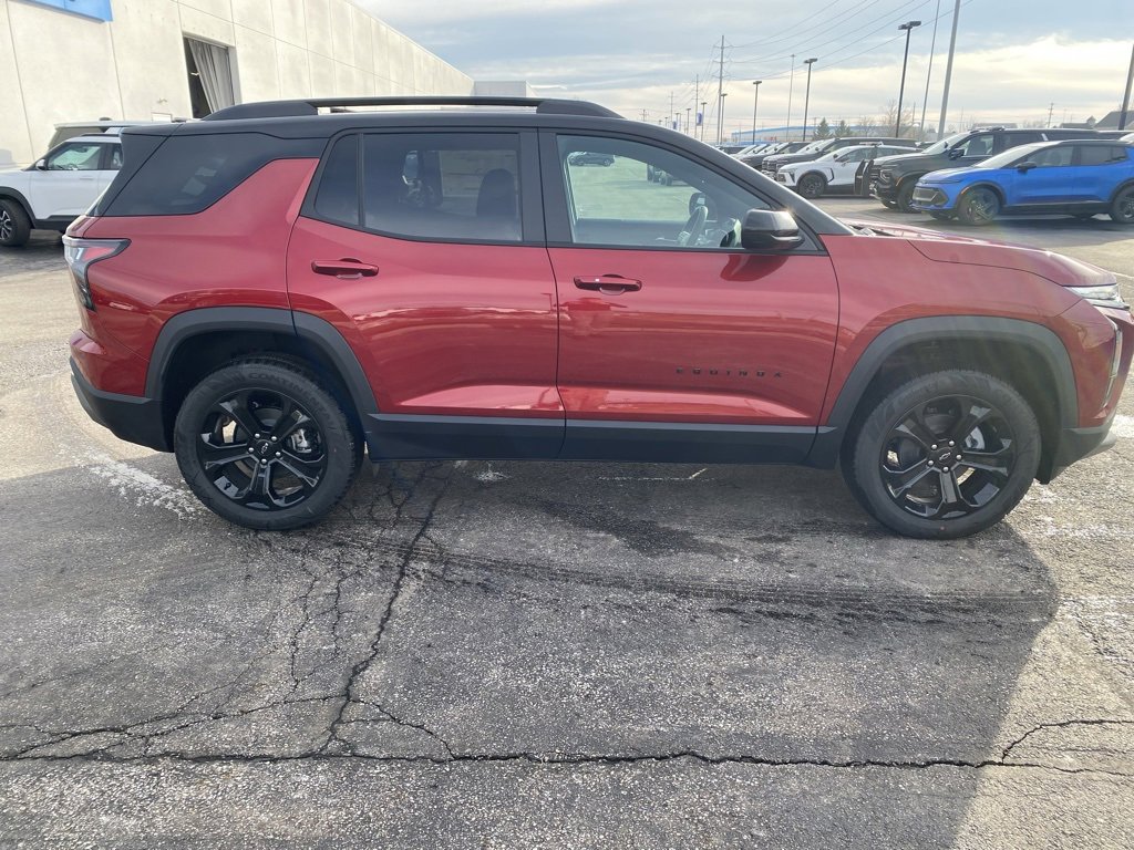 New 2026 Chevrolet Equinox LT w/ Midnight Edition image 8