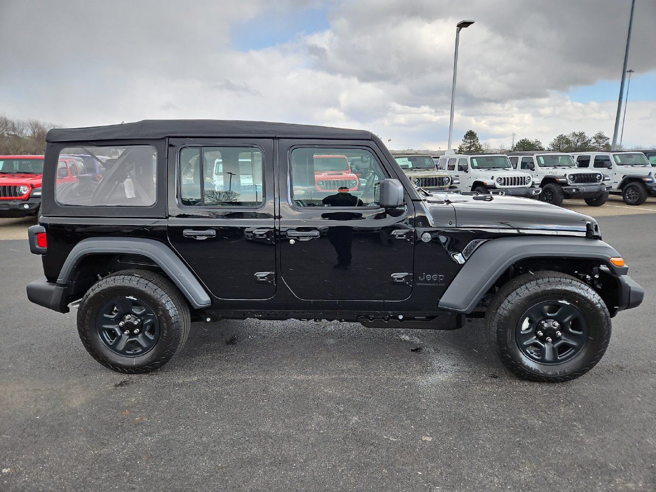New 2026 Jeep Wrangler Unlimited Sport AWD/4WD image 8
