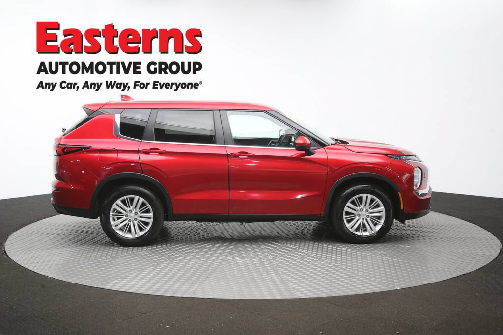 Used 2024 Mitsubishi Outlander ES AWD/4WD image 44