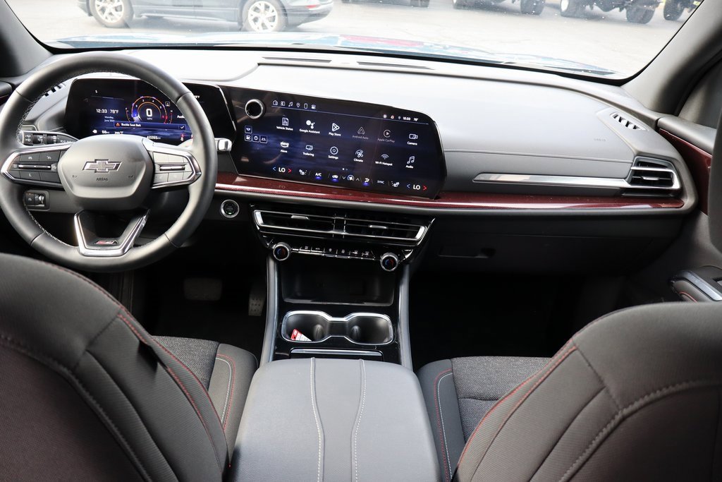 Used 2024 Chevrolet Traverse Z71 image 17