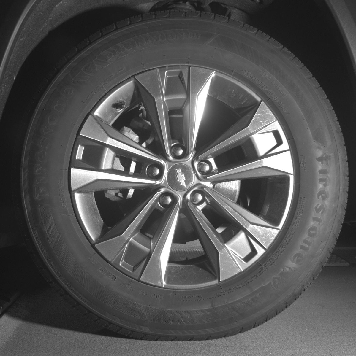 Used 2025 Chevrolet Equinox LT FWD image 12
