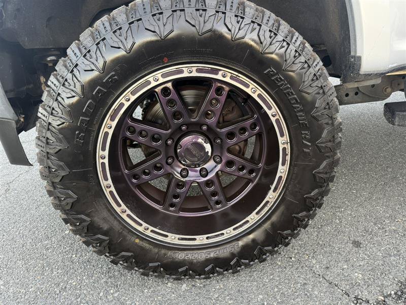 Used 2019 Ford F250 XLT w/ XLT Premium Package AWD/4WD image 8