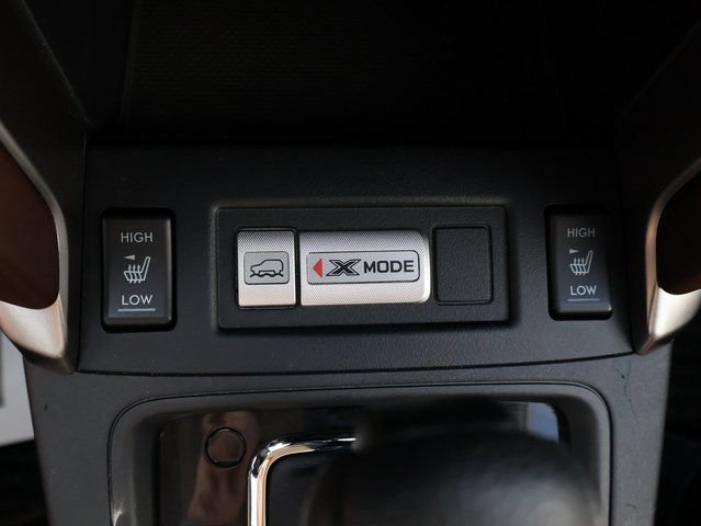 Used 2018 Subaru Forester 2.5i Touring AWD/4WD image 31