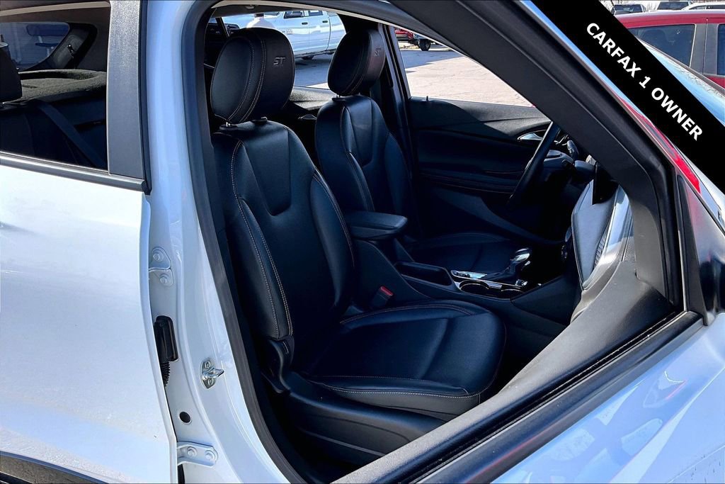 Used 2024 Buick Encore GX Sport Touring w/ Comfort Package image 27