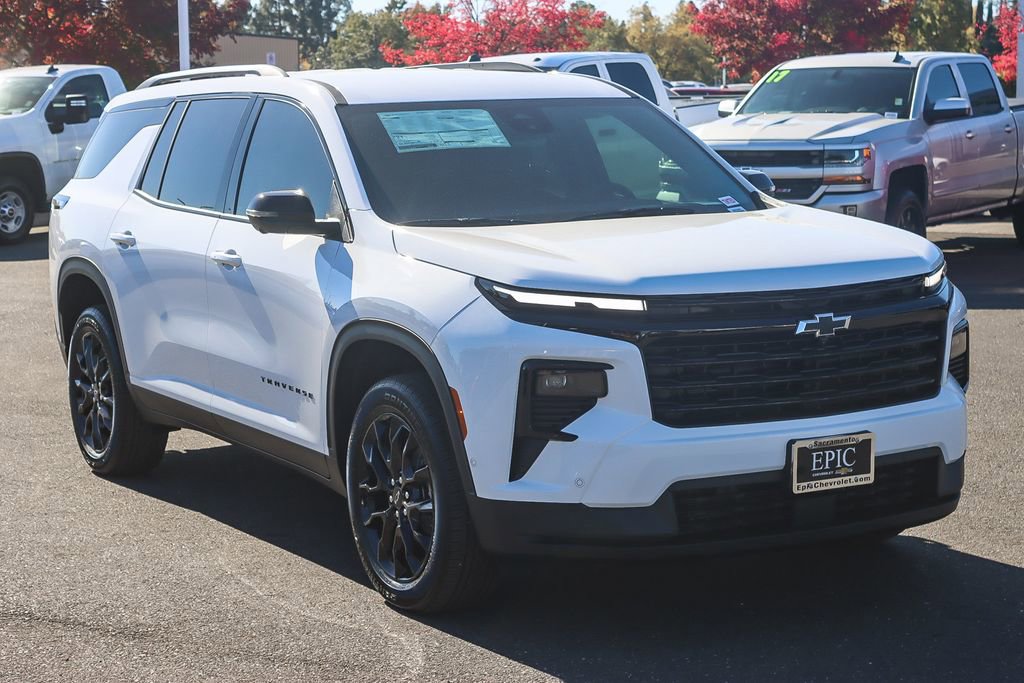 New 2026 Chevrolet Traverse LT w/ Enhanced Driving Package image 5