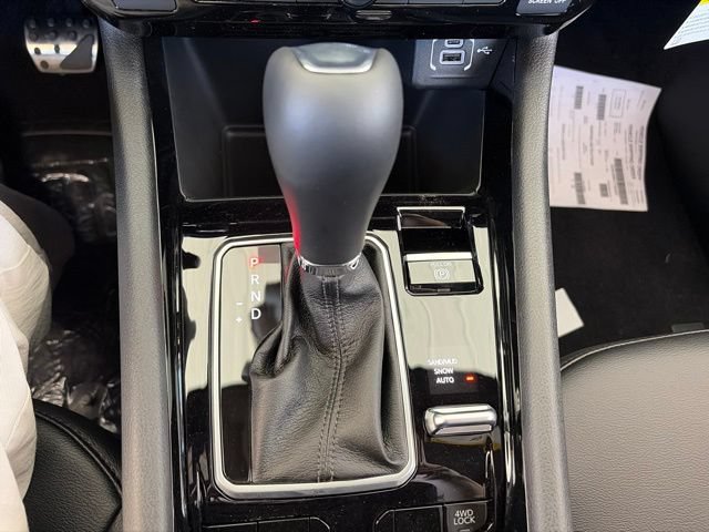 New 2026 Jeep Compass Latitude AWD/4WD image 10