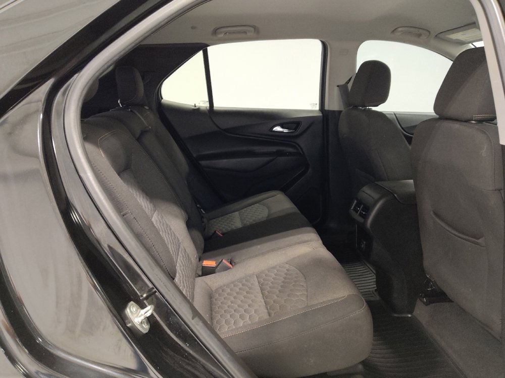 Used 2019 Chevrolet Equinox LT w/ Driver Convenience Package image 19