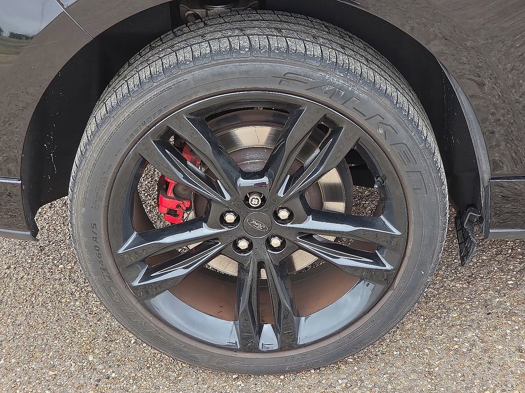 Used 2022 Ford Edge ST w/ Equipment Group 401A AWD/4WD image 10