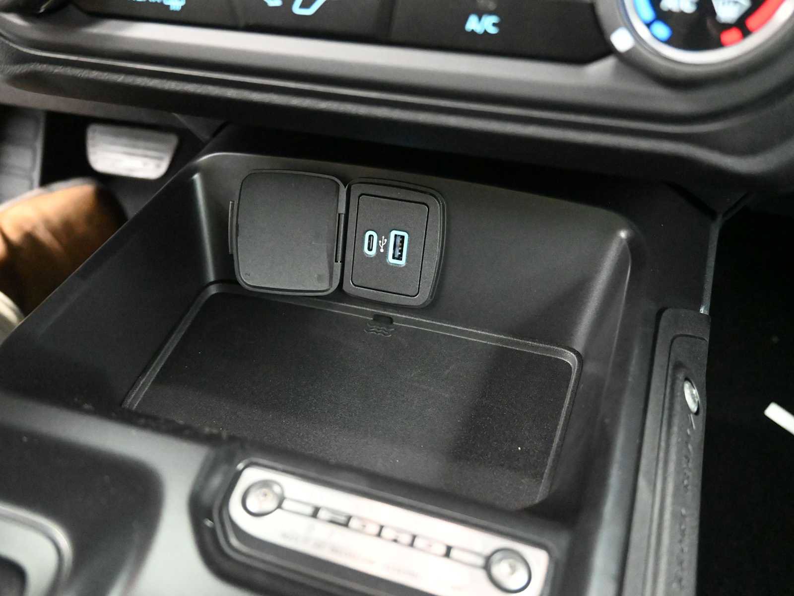 New 2025 Ford Bronco 2-Door image 34