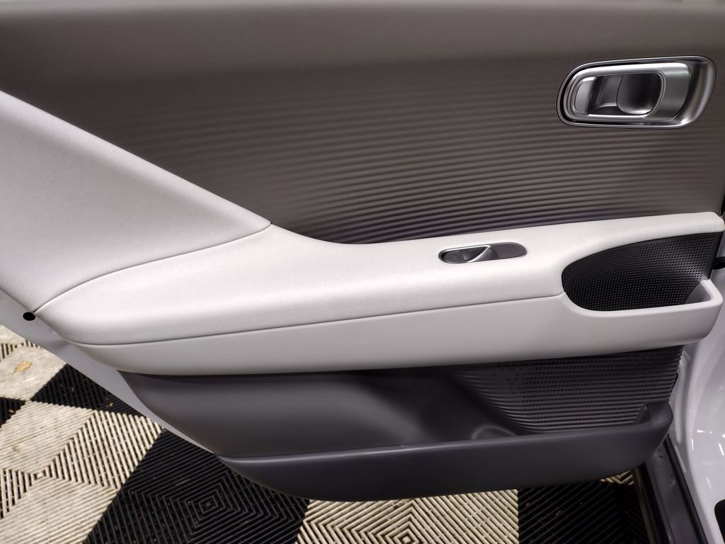 Certified 2025 Hyundai Ioniq 6 SEL image 21