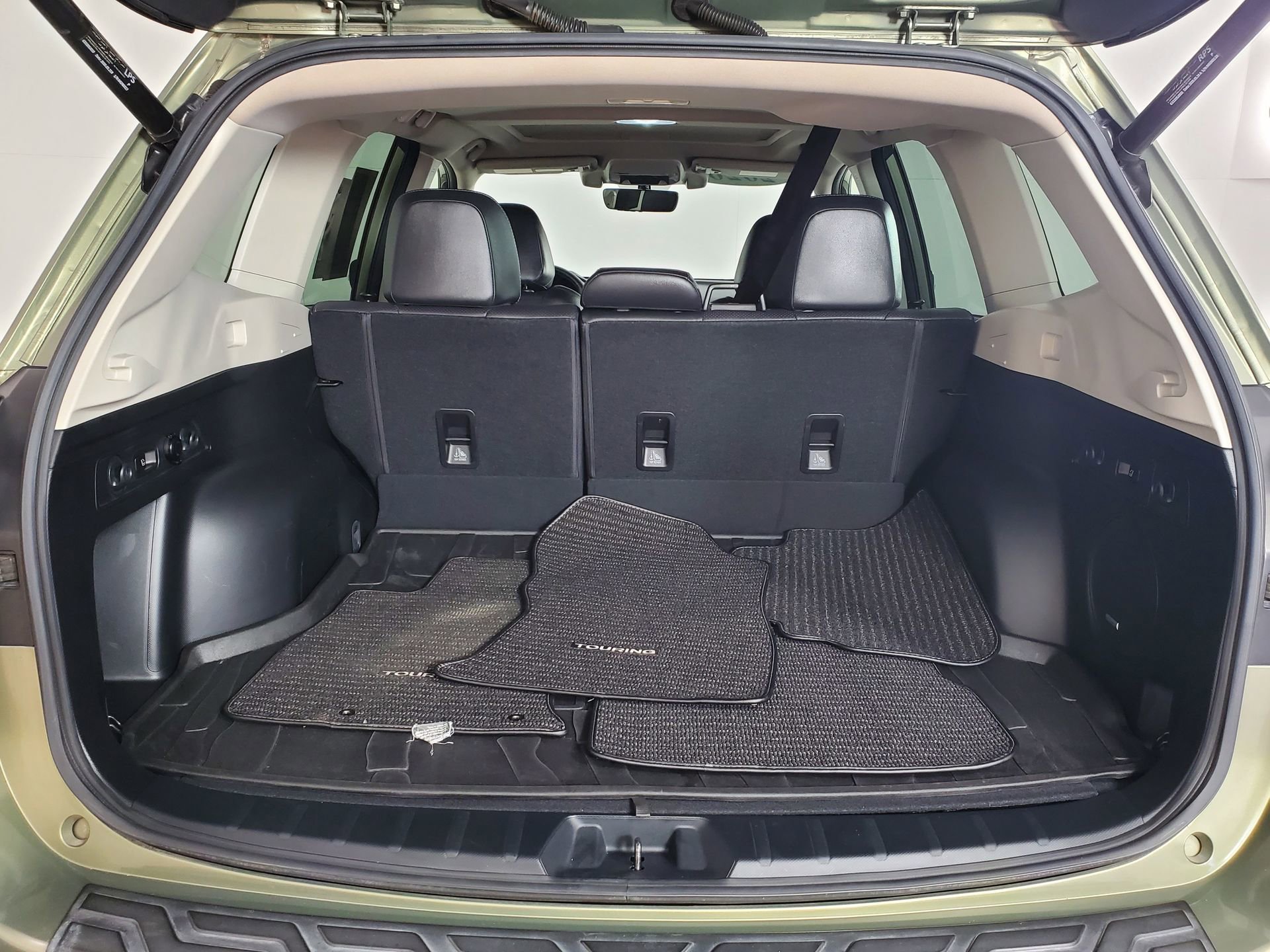 Used 2020 Subaru Forester Touring w/ Popular Package #2 image 9