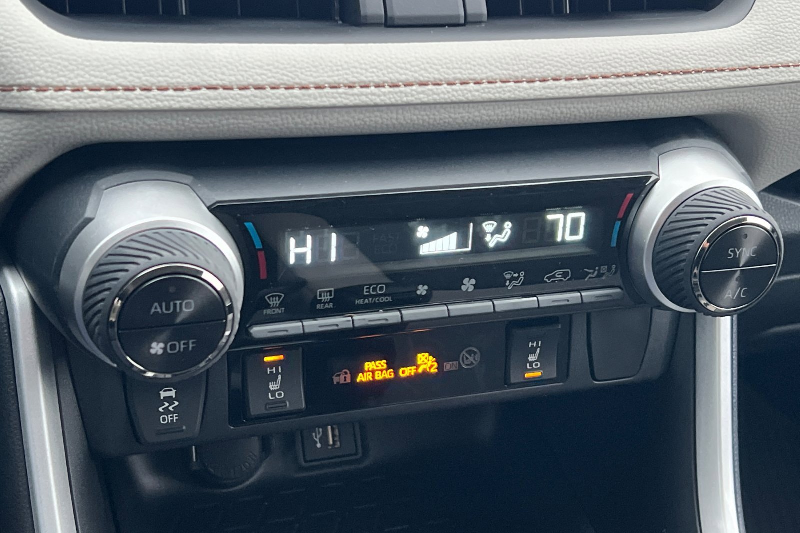 New 2025 Toyota RAV4 XLE w/ Weather Package image 17