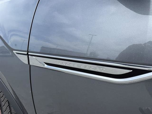 New 2025 Volkswagen Atlas Cross Sport SEL Premium R-Line image 10