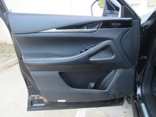 Used 2023 INFINITI QX60 Pure image 11