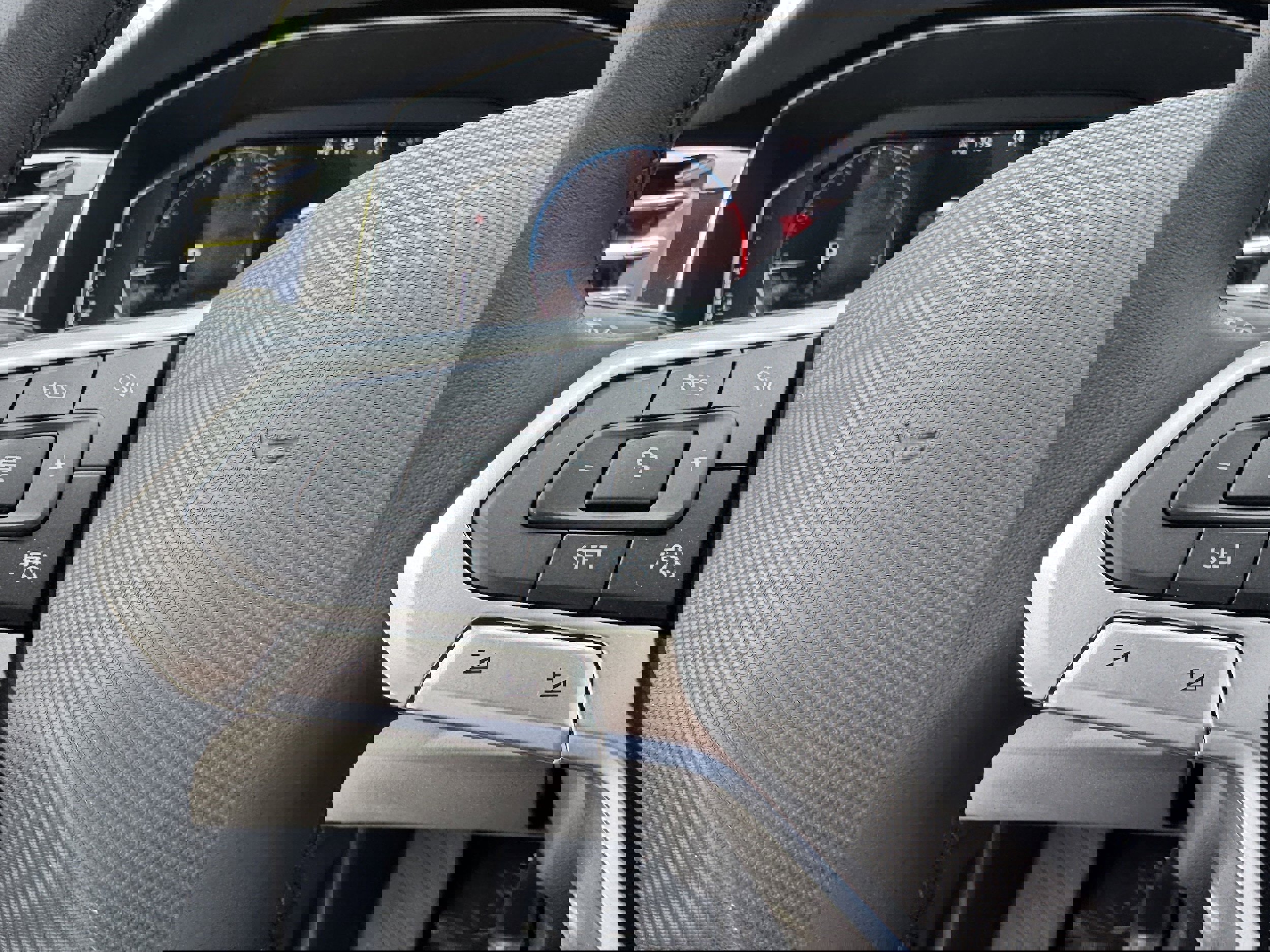 New 2025 Volkswagen Jetta SEL image 28