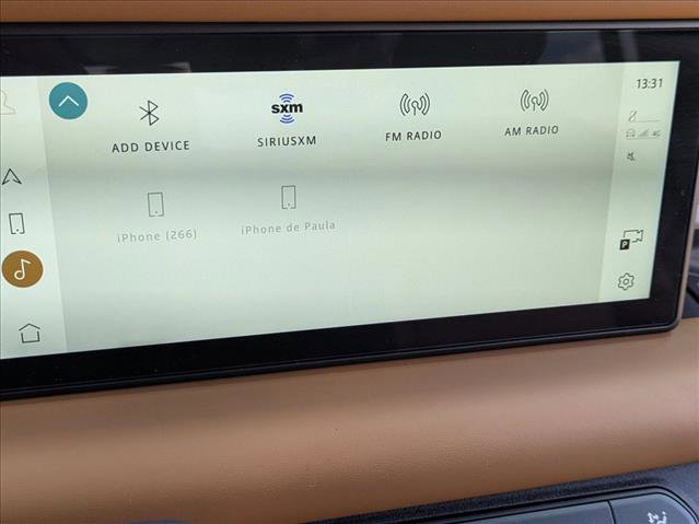 Used 2024 Land Rover Defender 110 X-Dynamic SE AWD/4WD image 15