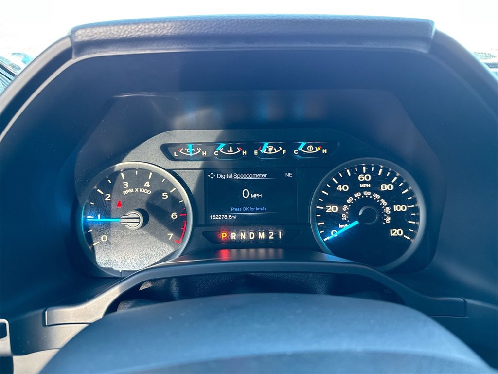 Used 2016 Ford F150 XLT w/ Equipment Group 302A Luxury image 11